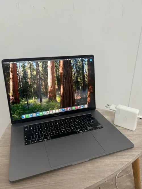 Macbook pro 16 2019 touchbar