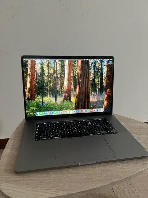 Macbook pro 16 2019 touchbar