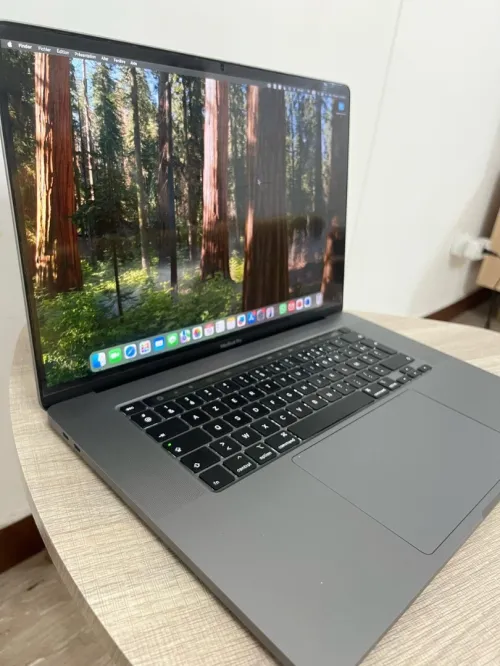 Macbook pro 16 2019 touchbar