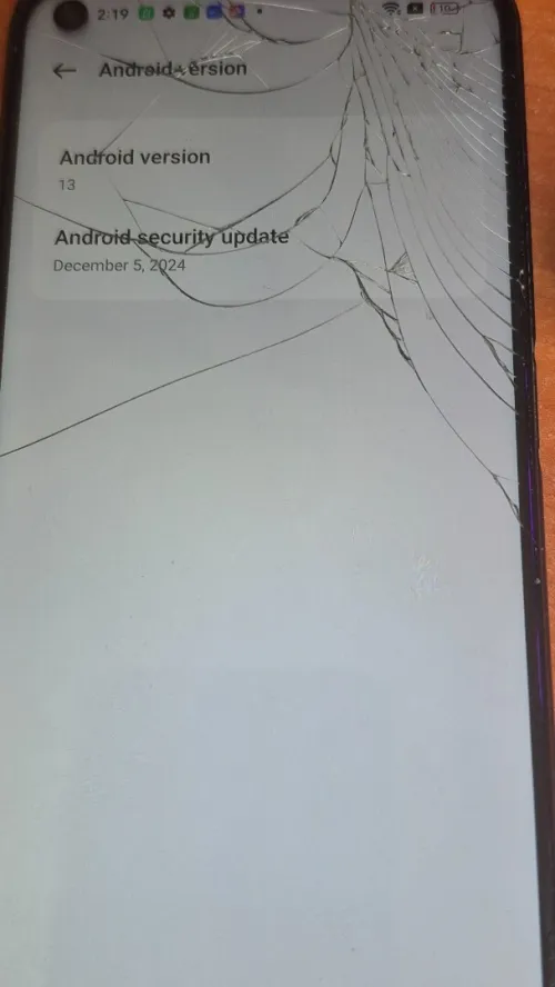 Realme 9i (6/128) Fully Working Cracked Screen
