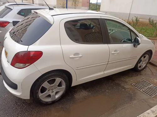Peugeot 207 2010 Active