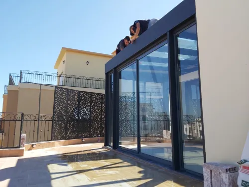 Abris  Piscine  /  TOITURE  OUVRANTE   automatique /  pERGOLA / VERANDA 