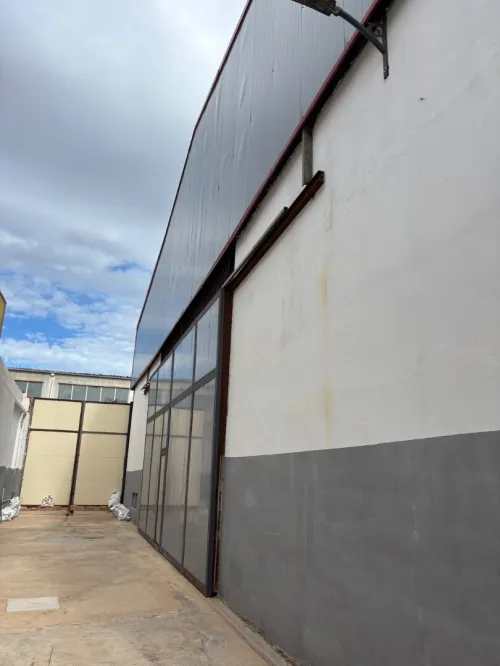 Location Hangar Oran Es senia