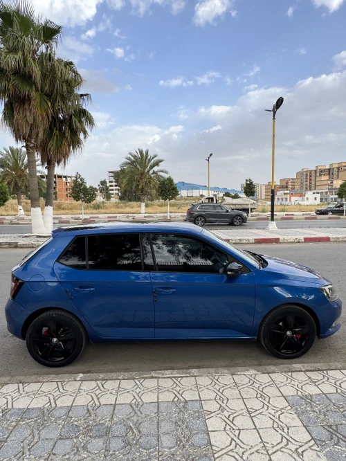 Skoda Fabia 2017 Style (avec toit panoramique)