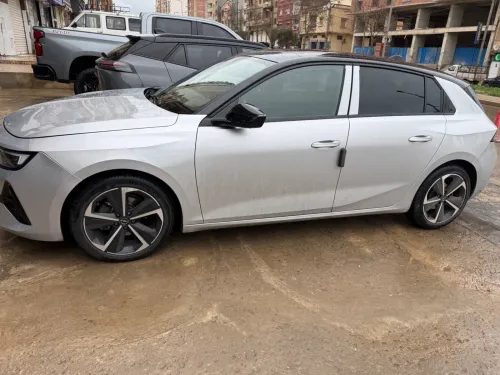 Opel Astra 2025 Gesline