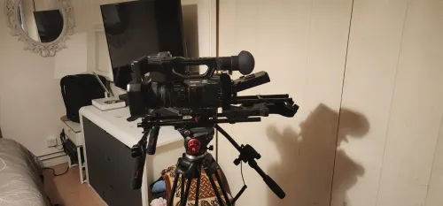 Caméscope professionnel 4K 60p tout-en-un