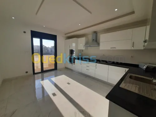 Vente Appartement F4 Alger Dely brahim