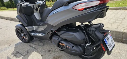 PIAGGIO MP3 530 EXLUSIVE 2025