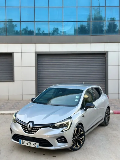 Renault Clio 5 2022 Lutecia