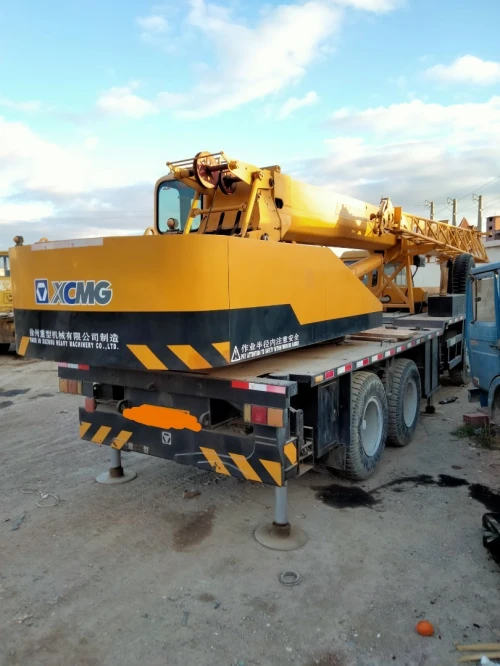 QY16 20 25  50 XCMG. SANY  ZOOMLION 2011
