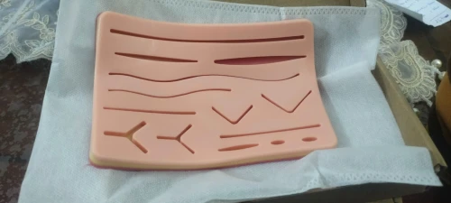 Maquette de suture 