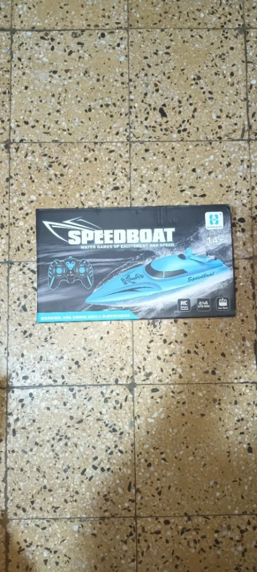 Speedboat