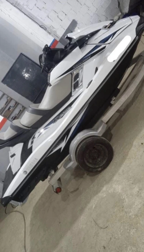 YAMAHA Jet ski SVHO 1800 turbo