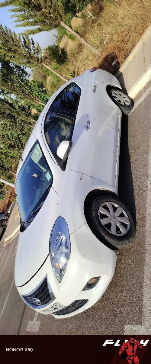 Nissan N17 2012 
