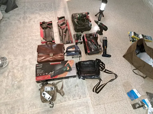 Divers accessoires automobiles 