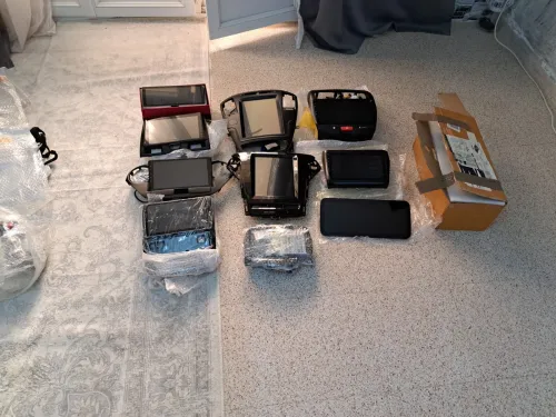 Divers accessoires automobiles 