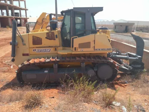 New holland Bulldozer 2025