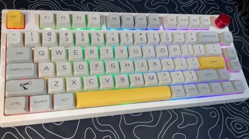 EPOMAKER Theory TH80 Wireless - Red Switches (Gateron Pro)