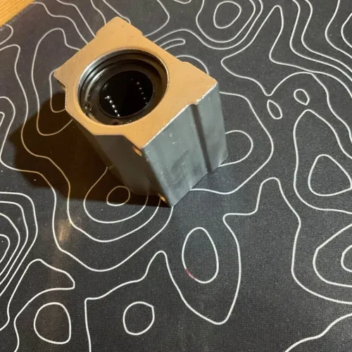 SCS20UU Linear Bearing Block (20mm) | Palier linéaire SCS20UU (20mm) pour CNC