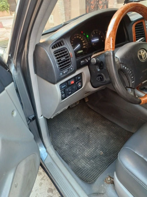 Toyota Land Cruiser 2004 Land Cruiser