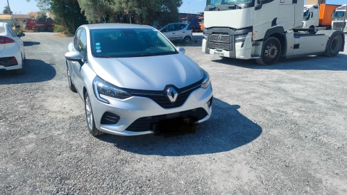 Renault Clio 5 1.6 140 ch 4 cylindres 2022 