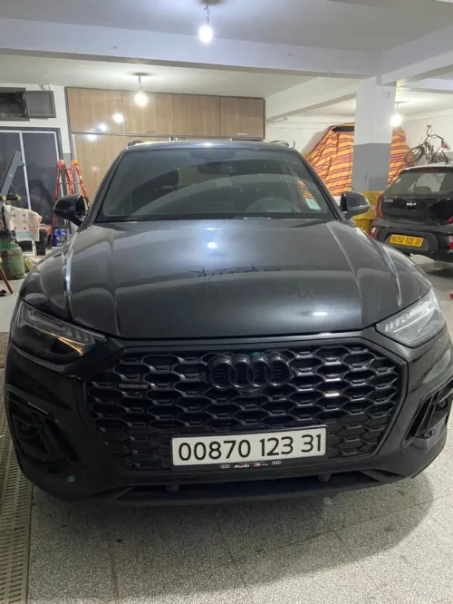 Audi Q5 2023 S line Quatro