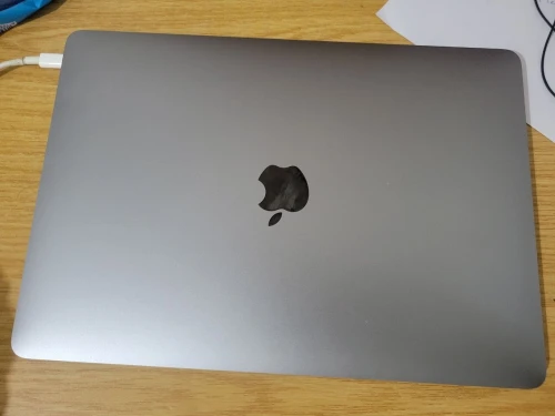macbook air m1 8/256