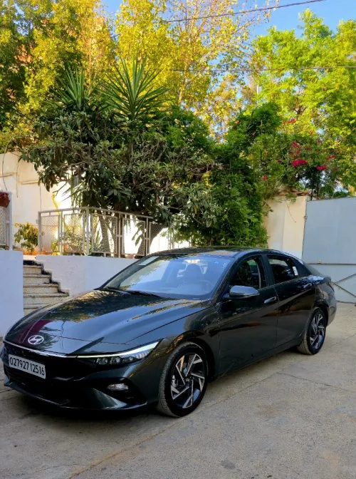 Hyundai Elantra 2025 Elantra