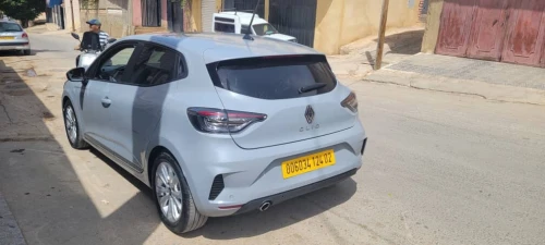 Renault Clio 5  2024 Evolution