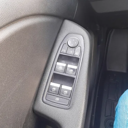 Renault Cloi5 2021 Beznese