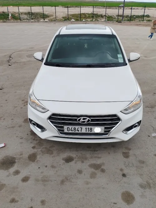Hyundai Accent RB  4 portes 2018 Accent RB  4 portes