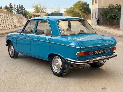 Peugeot 204 1975 204