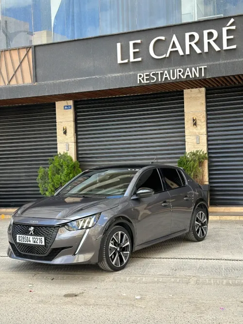 Peugeot 208 2022 GT 130ch
