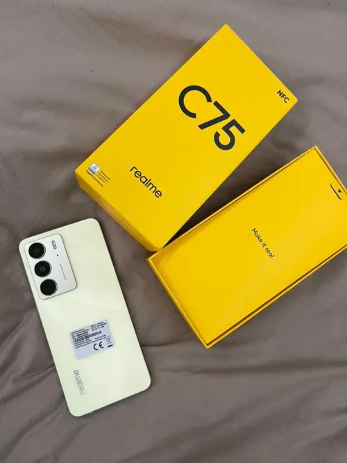 Realmi C75