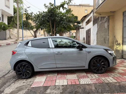 Renault Clio 5  2026 Esprit Alpine