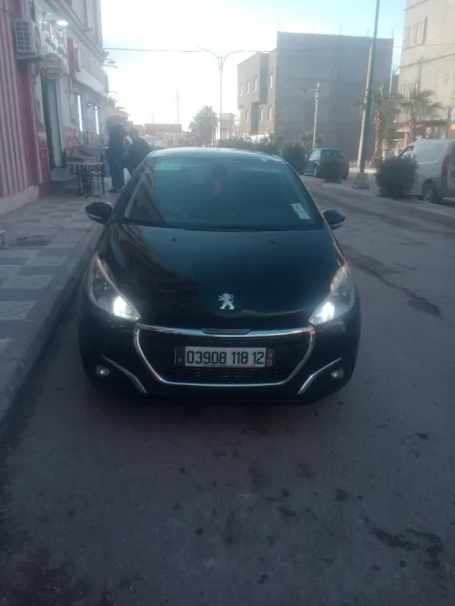 Peugeot 208 2018 GT Line