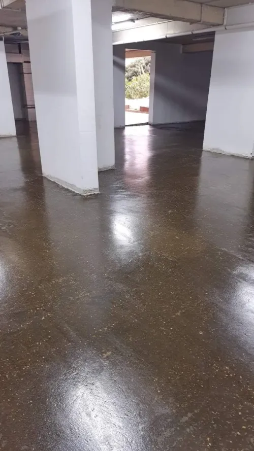  Ponçage de béton et epoxy industriel