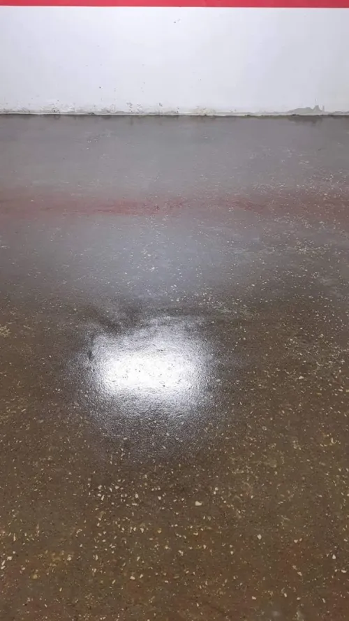  Ponçage de béton et epoxy industriel