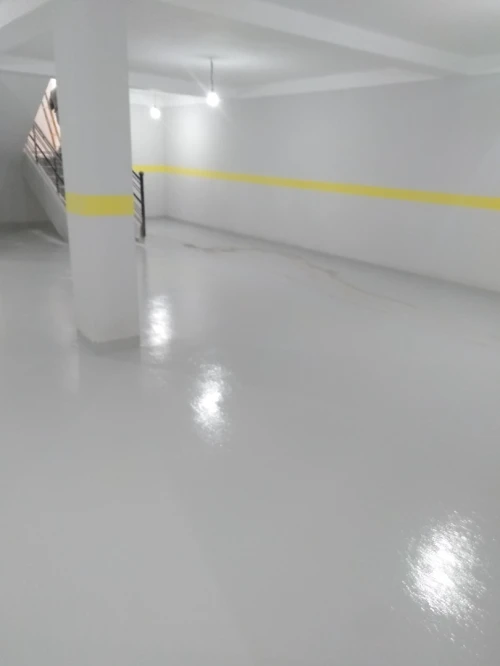  Ponçage de béton et epoxy industriel