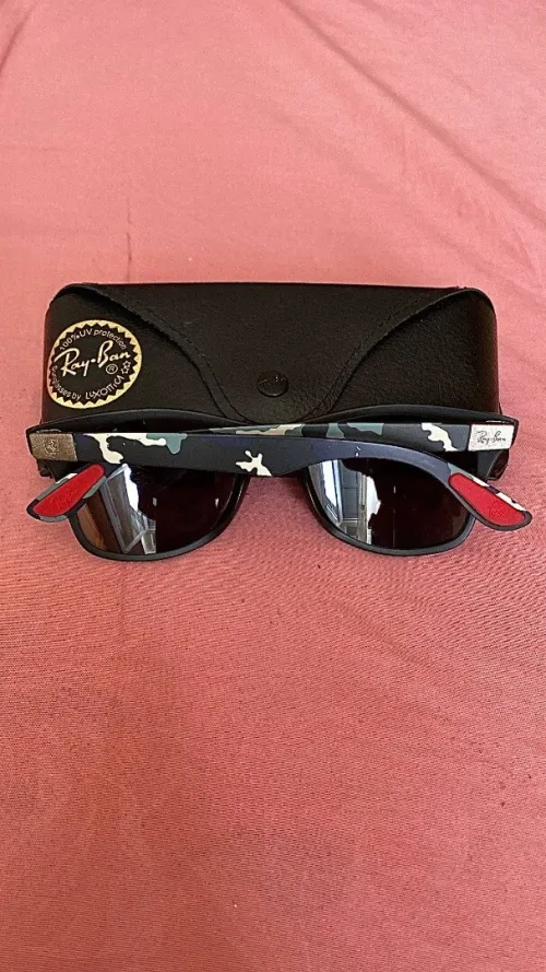 Lunette de soleil Ray ban