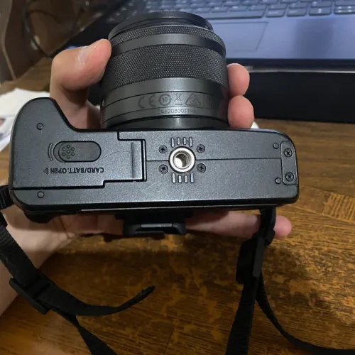 CANON M50 - Mark ii - Etat neuf 10/10 - 4K click