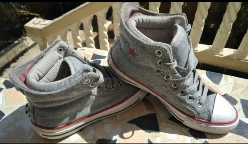 Basket Converse Chuck Taylor Originale (taille 36)