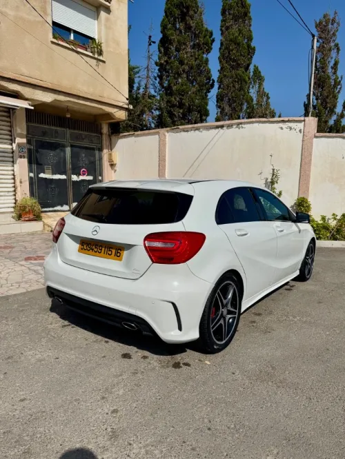 Mercedes Classe A 2015 180  Sport +