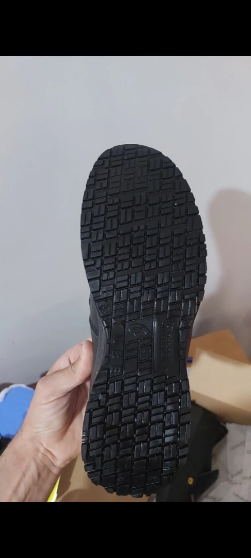 Chaussure securite 43