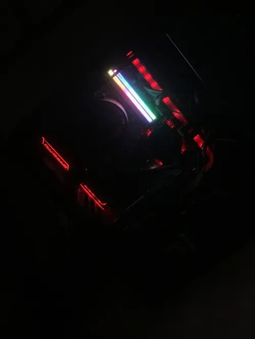 Pc Gamer compler Rtx 4060 + Écran 100Hz