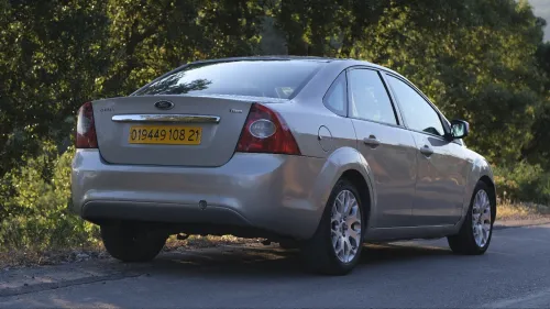 Ford Focus 4 portes 2008 Focus 4 portes