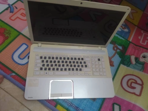 Toshiba i7 en excellente état