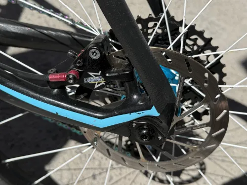 Alpha furry sl taille 27.5 full carbon