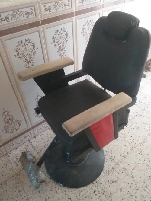 ادوات ،كراسي ،ارائك وصالون حلاقة 