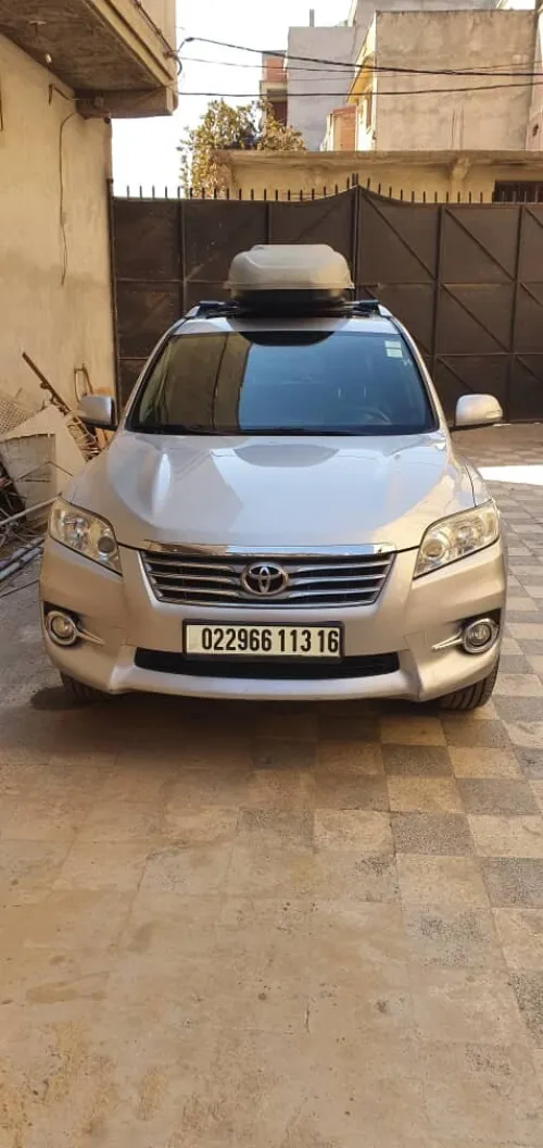 Toyota RAV4 2013 Dynamique